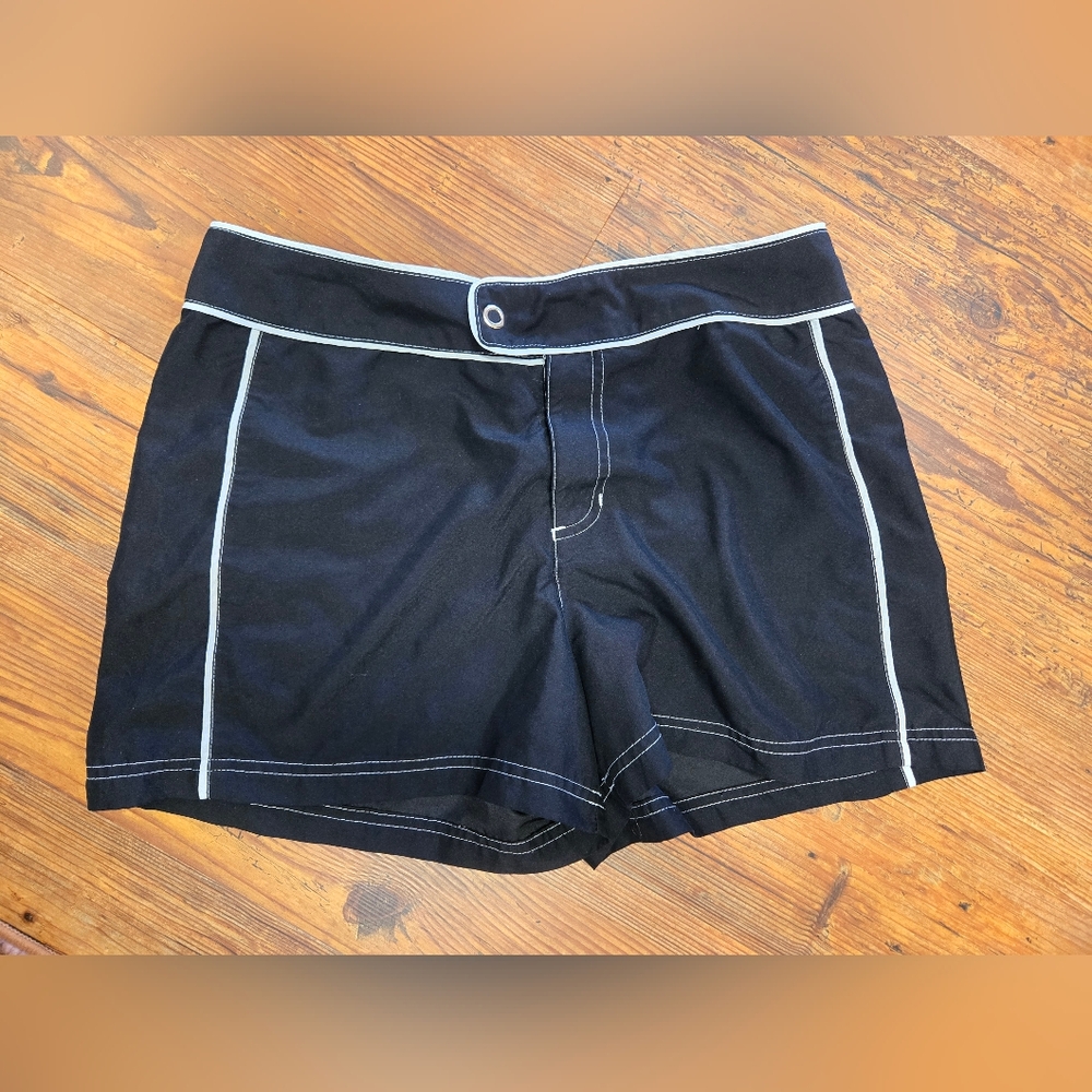 black swim cover shorts M St. Johns Bay great condition so cute pool beach boat